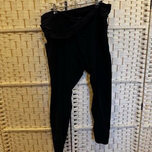 Women's Classic Black Leggings